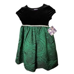 Blueberi Boulevard Girl’s  Black and Green Holiday Festive Dress Sz 6X NWT